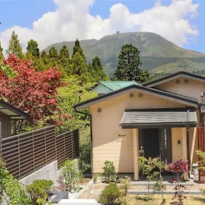 miyabi-ashinoko-villa.kanagawa-hotels.com/
